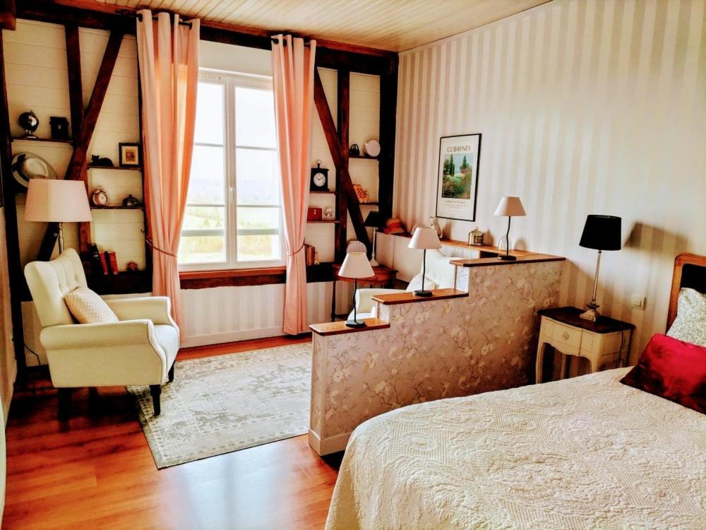 Le Clos Lauradiere Cormeilles  Exterior photo